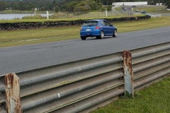 The-206-GTI-on-track-approaching-the-Kink-at-Lakeside-2