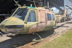 Bell-uh1h-Iroquois